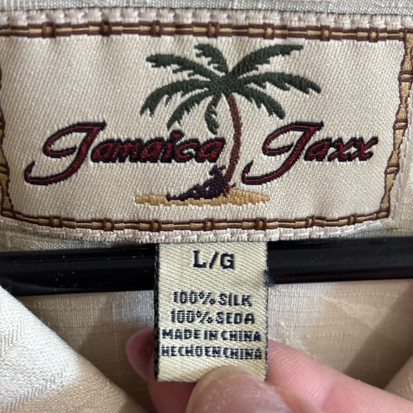 Jamaica Jaxx Cream 100% Silk Hawaiian Shirt Palm Leaf Jacquard Print Large - Picture 2 of 9